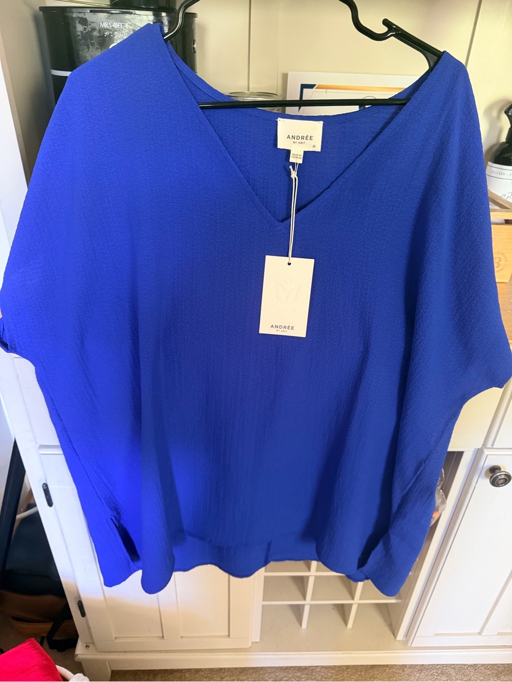 ANDRÉE BY UNIT V-Neck Short Sleeve Tunic in Cobalt Blue
